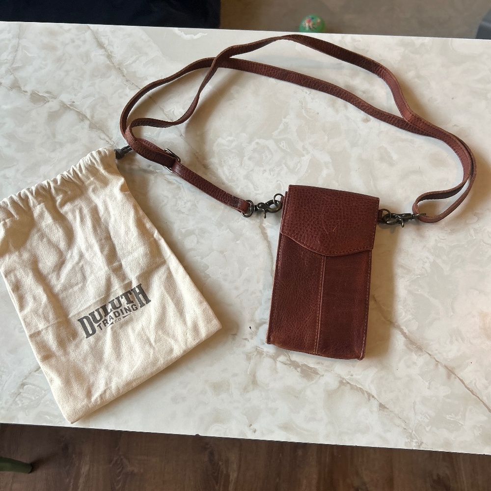 Duluth Leather Phone Purse